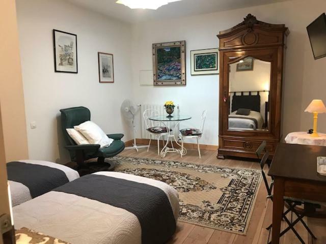 Bed and Breakfast Alain Et Nicole Cognac Esterno foto